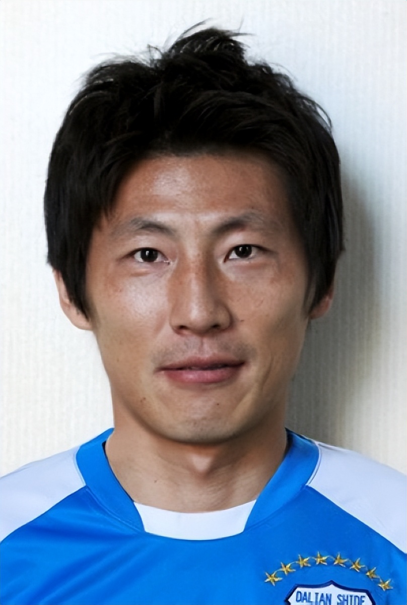 鍔犵洘杩囨亽澶х殑闊╁浗鐞冨憳鏈夊摢浜涗汉,鏈変汉閿掗摏鍏ョ嫳