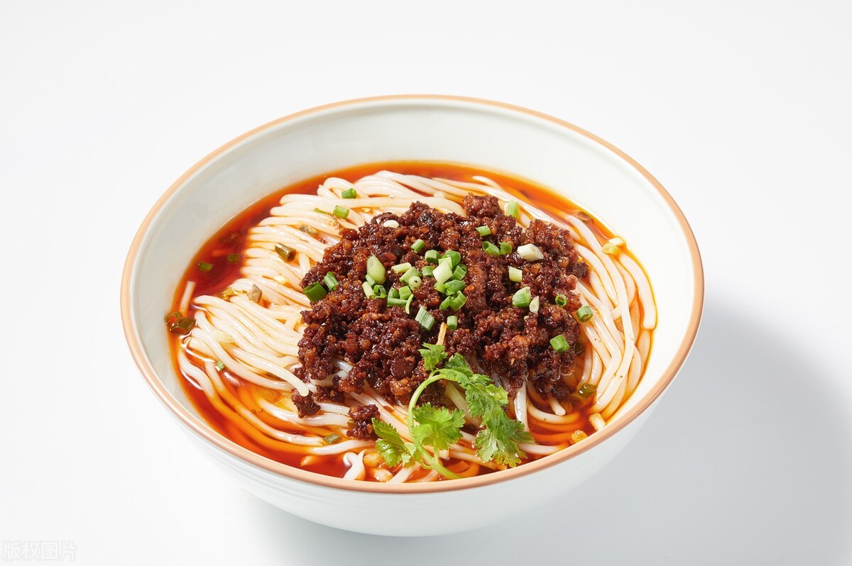 广西特色美食螺蛳粉介绍,广西除了螺蛳粉有什么好吃的特产