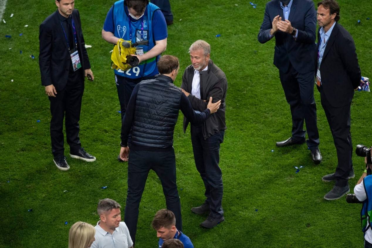 蓝桥“罗曼史”难续，政治斗争下的亏本经济账