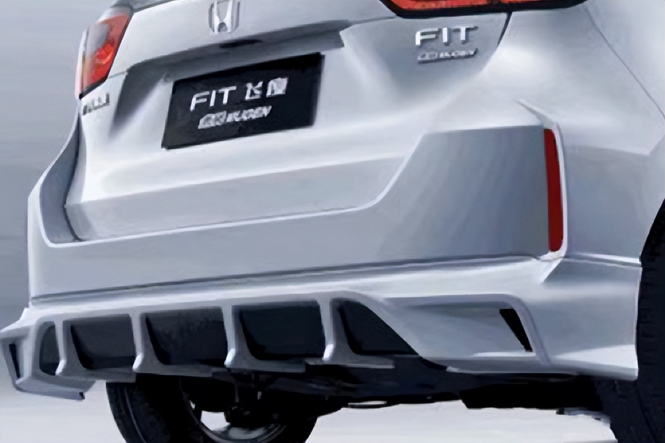 新款飞度车型,最新款飞度车型