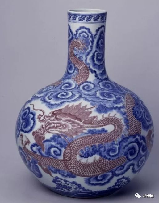 大清嘉庆香草龙纹官窑盘,清三代瓷器龙纹特征