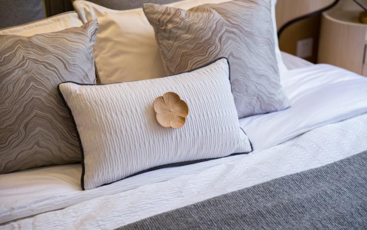 乳胶枕不能洗不能晒怎么除菌,乳胶枕为何不能水洗