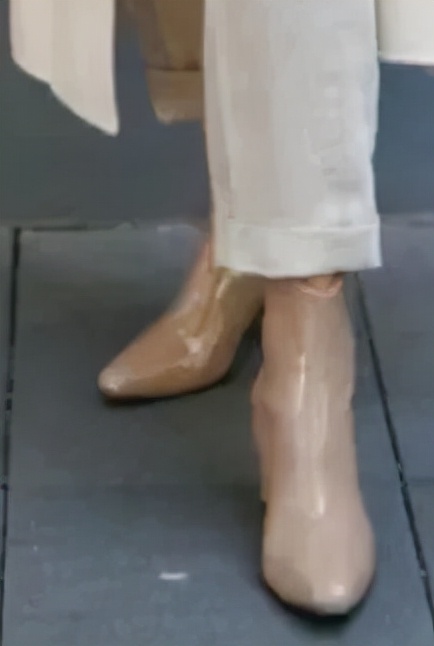 显瘦垂感阔腿慵懒风裤,阔腿裤垂坠感显腿细牛仔裤