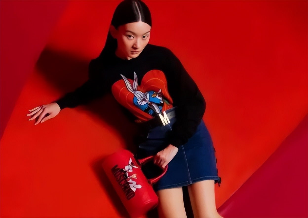 2023.01.05快报|得物全球购开启包邮服务；Tokopedia推出绿色卖家孵化计划；SMCP将停止使用羽绒羽毛材料