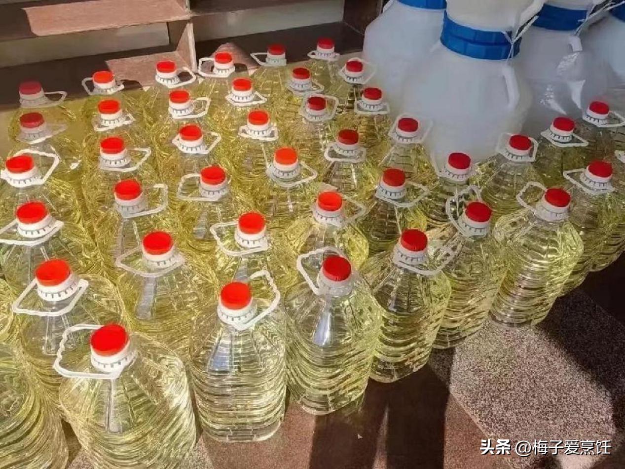 1斤8块钱的桶装酒能喝吗？行家：先了解这3个风险，再考虑喝不喝