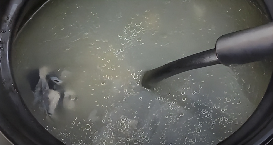 肝脏不舒服坚持喝水加它养肝,养肝第一菜就是它让肝脏很健康