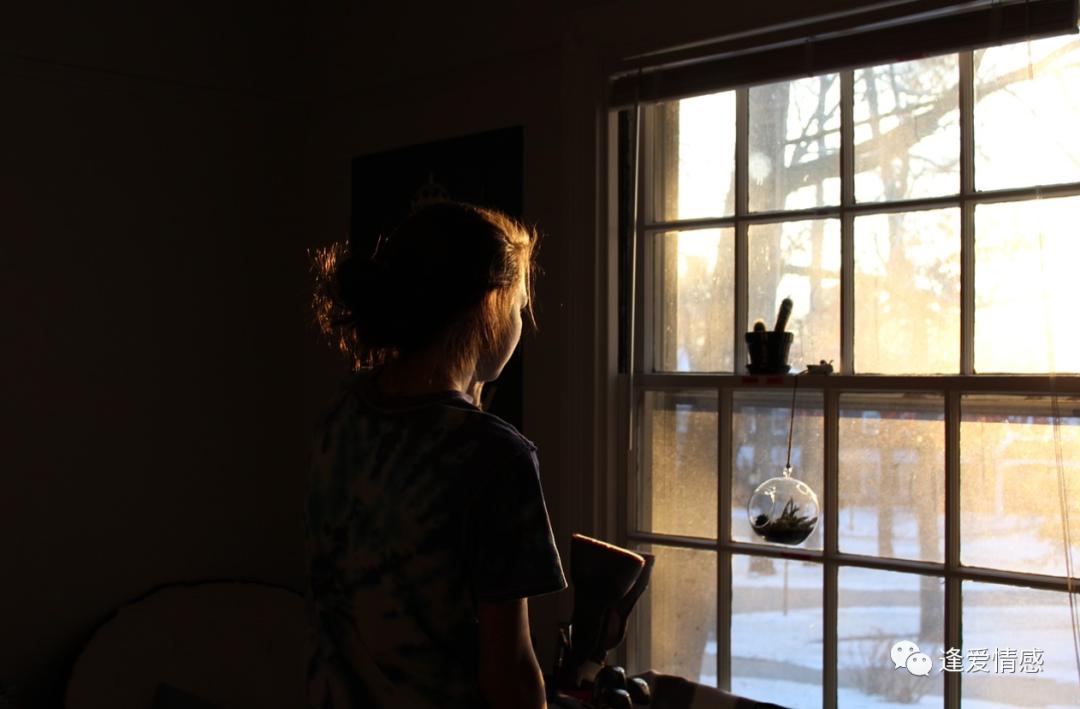 纠缠过度怎么挽回,分手后过度纠缠要不要道歉