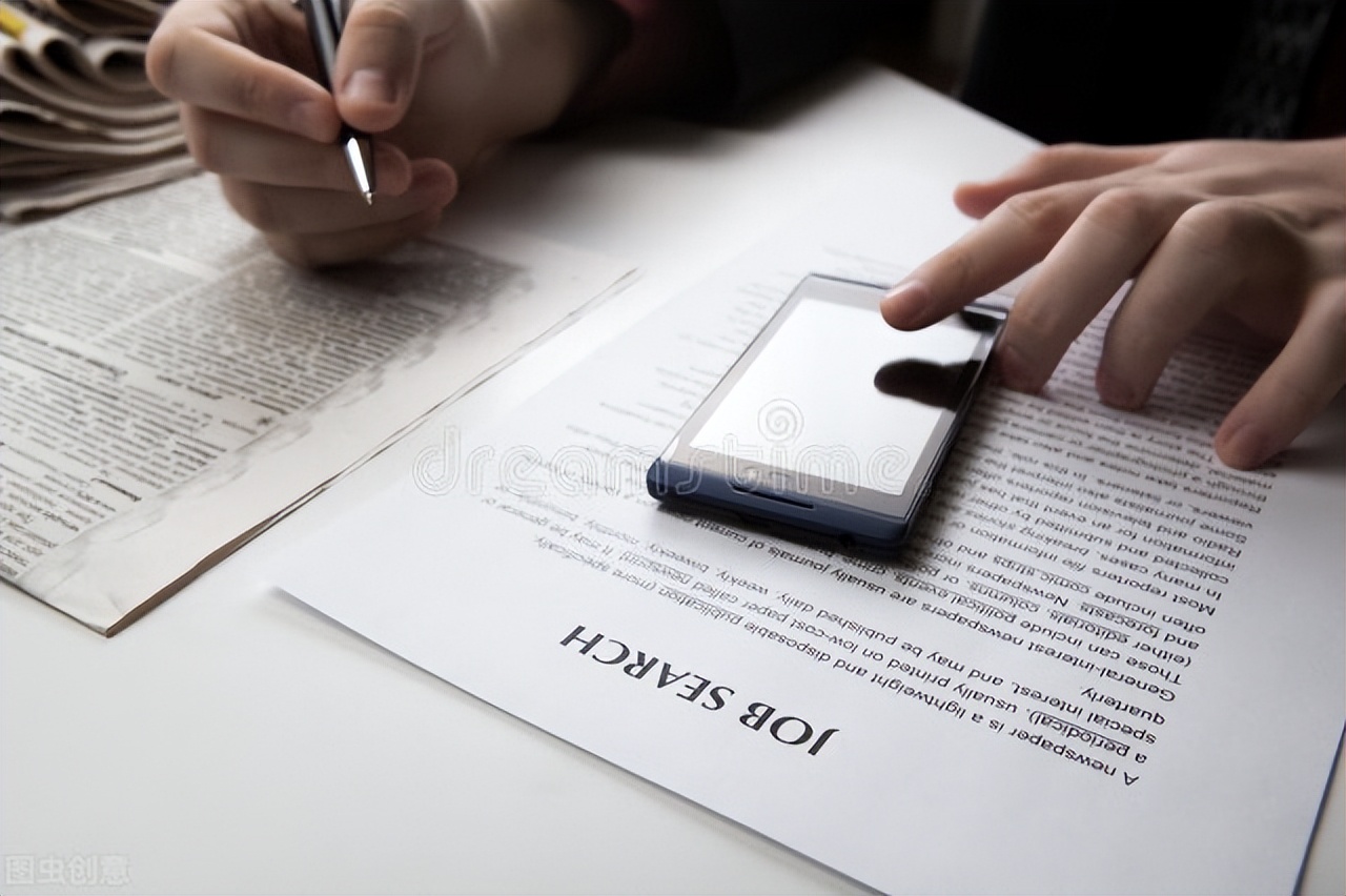 劳动合同中要求员工赔偿,劳动合同约定的工资辞职时被克扣