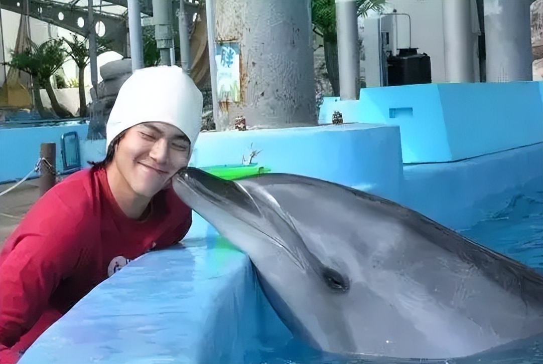 男星被爆,某男星被曝