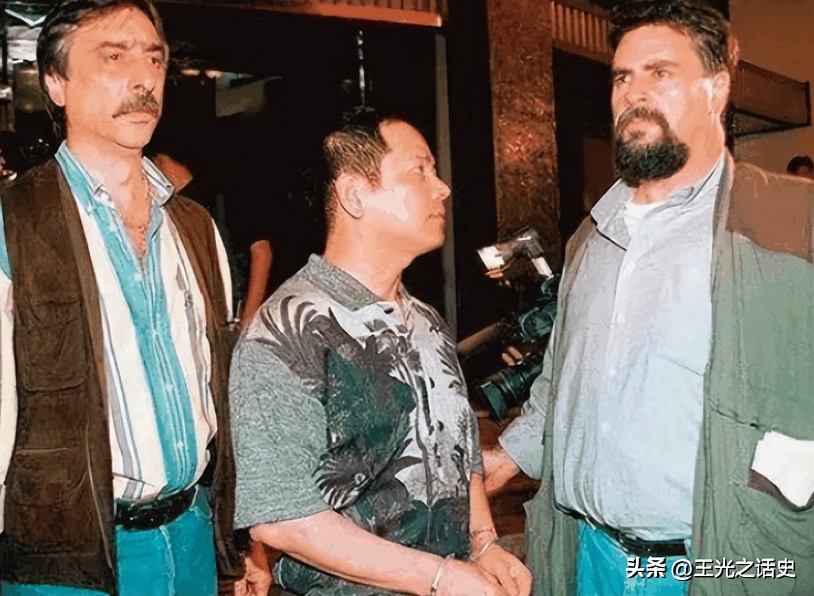 李嘉欣是汉族还是葡萄牙人,李嘉欣为什么是葡萄牙国籍