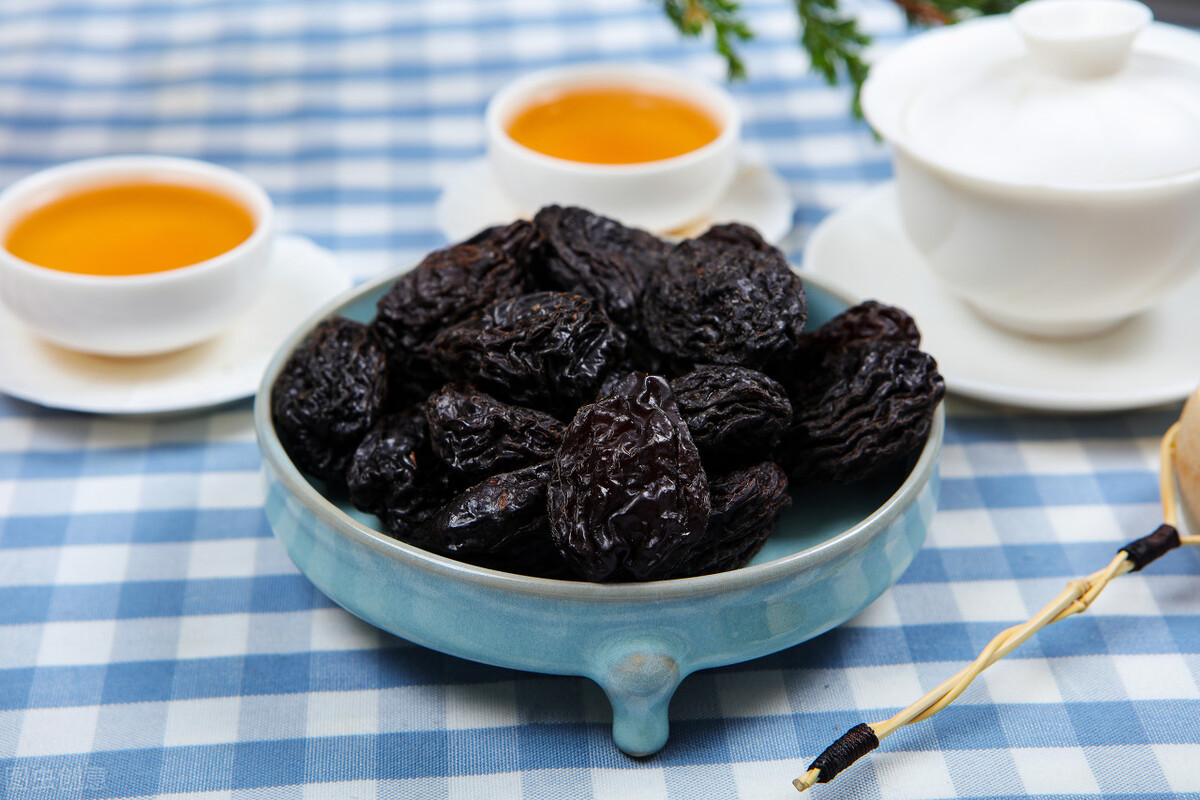 西梅孕妇吃的功效与作用,孕妇可以吃西梅蜜饯吗