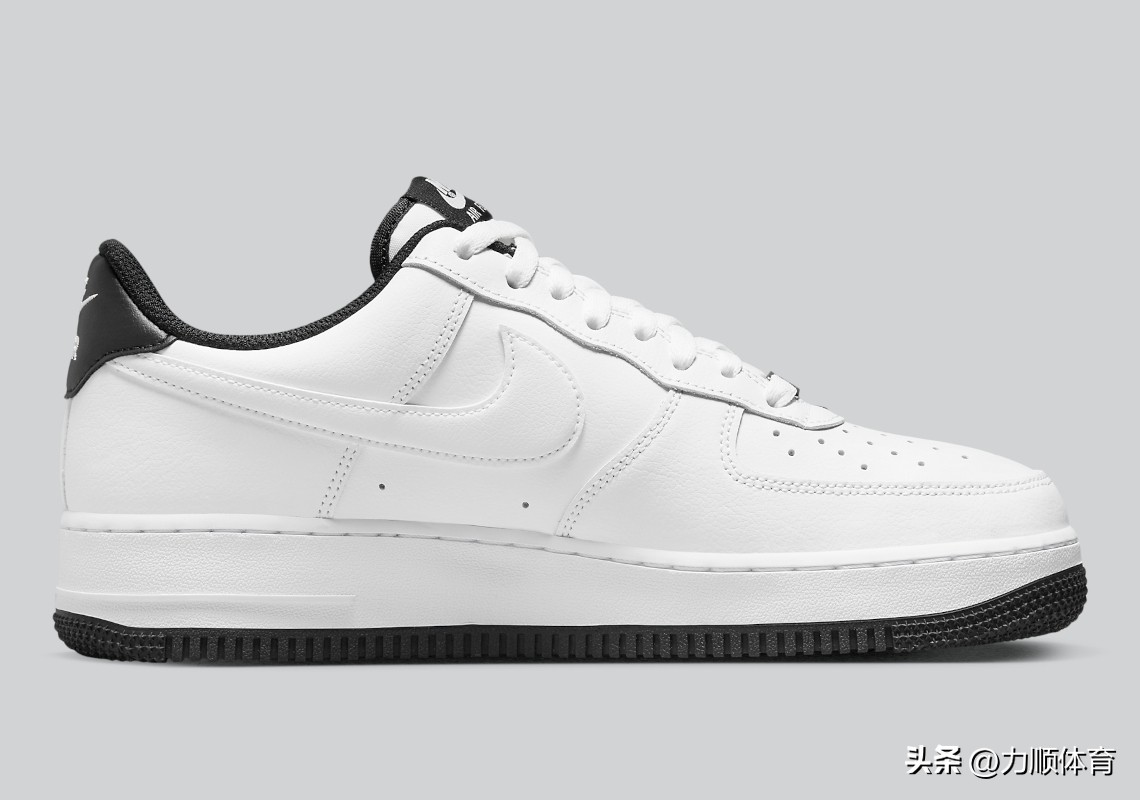 nikeairforce1low黑,nikeairforce1low全白和黑色