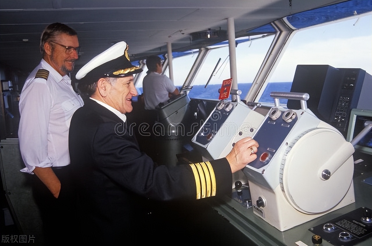 船到洪都拉斯，当地物价高，女人随意买卖，船员体验和网上不一样