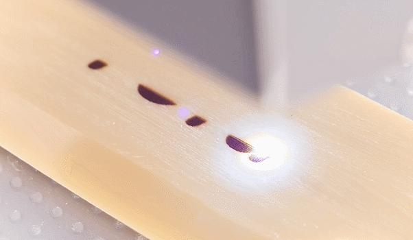 日本小哥用豆腐做刀,日本小哥铸刀全过程视频