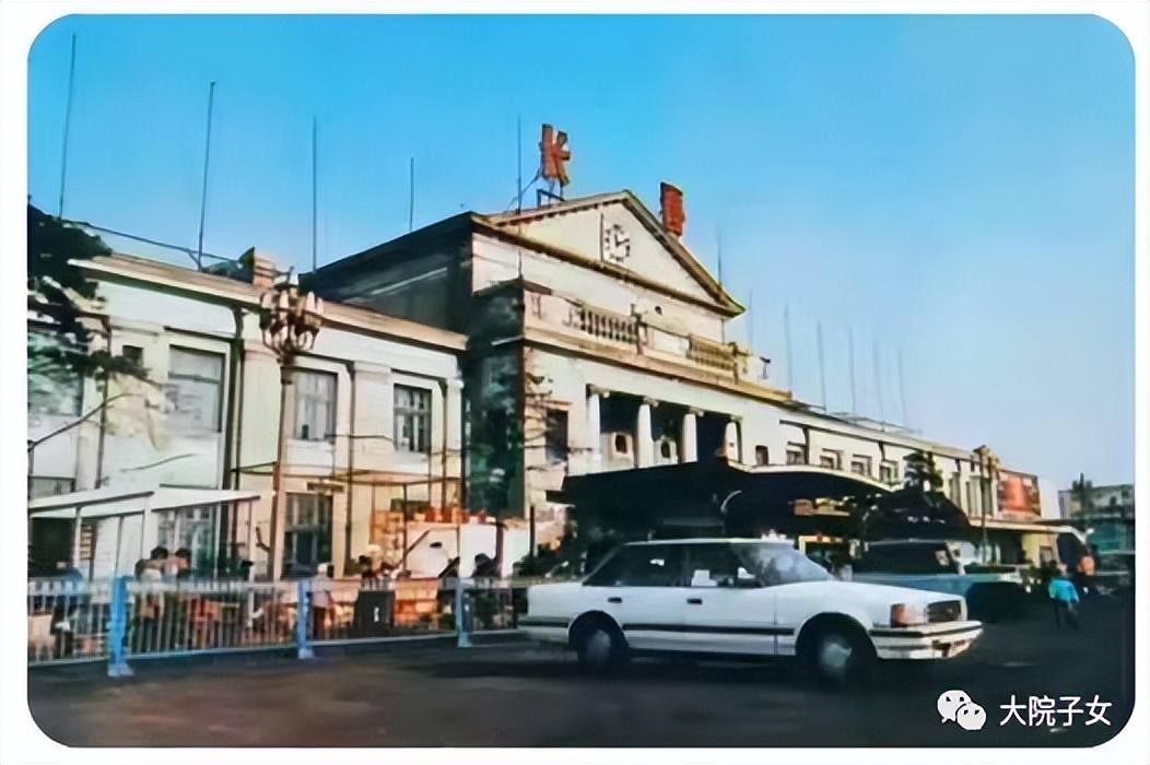 何斌救人后续,何斌抓捕视频完整版