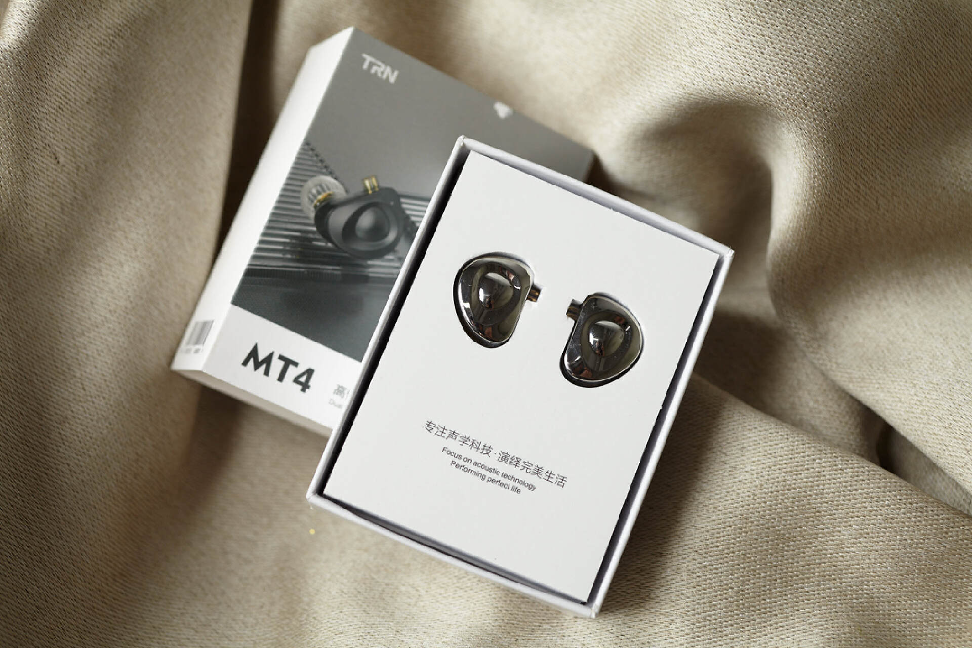 trn玄武入耳式有线耳机测评,trnst1圈铁耳机评测