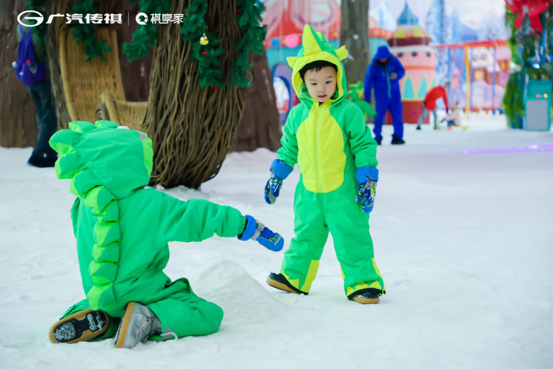 广汽传祺影豹祺享家官方车友会,广州广汽传祺祺享家车友会