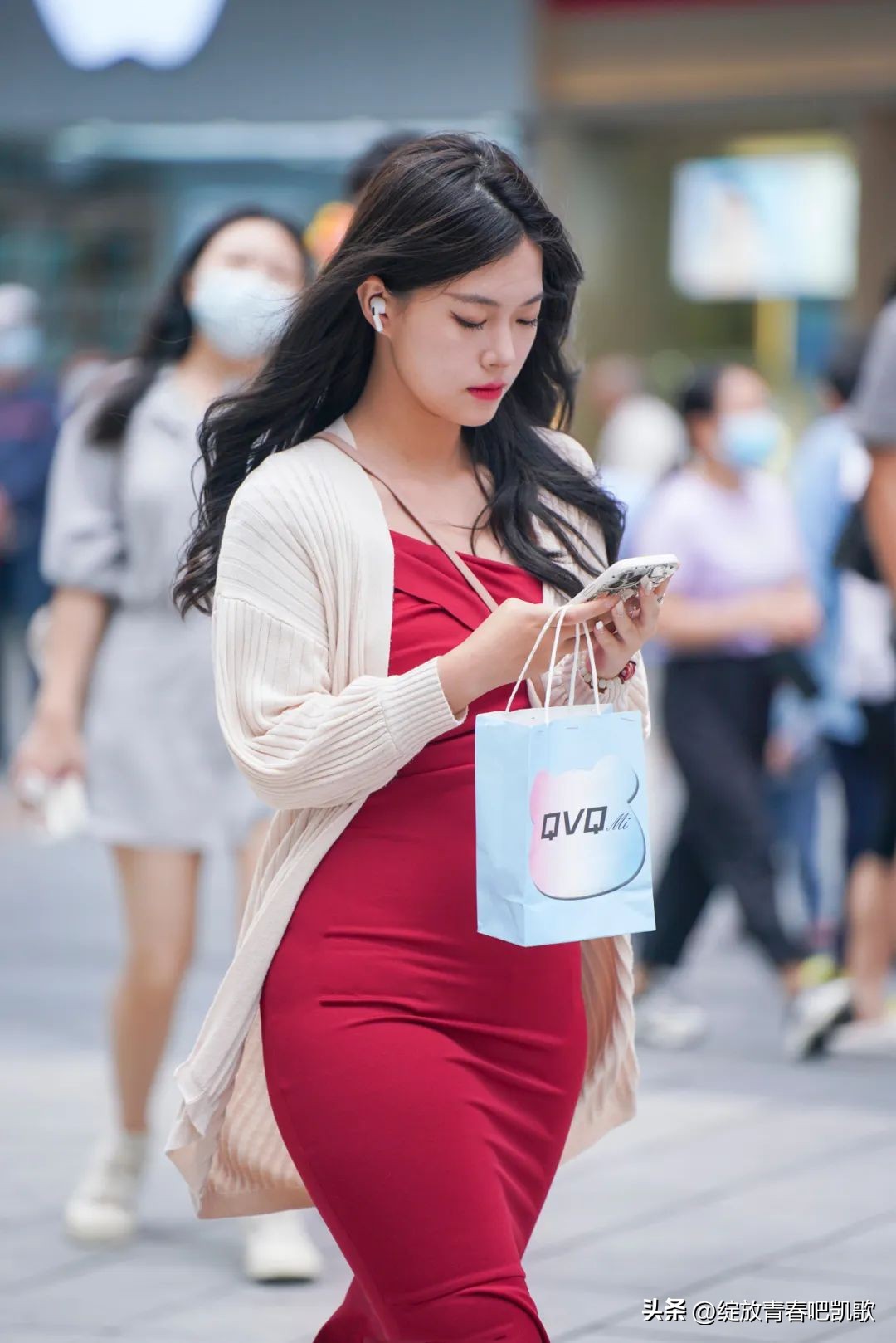 优雅随性休闲大方的穿搭,高端时尚气质穿搭简单大方