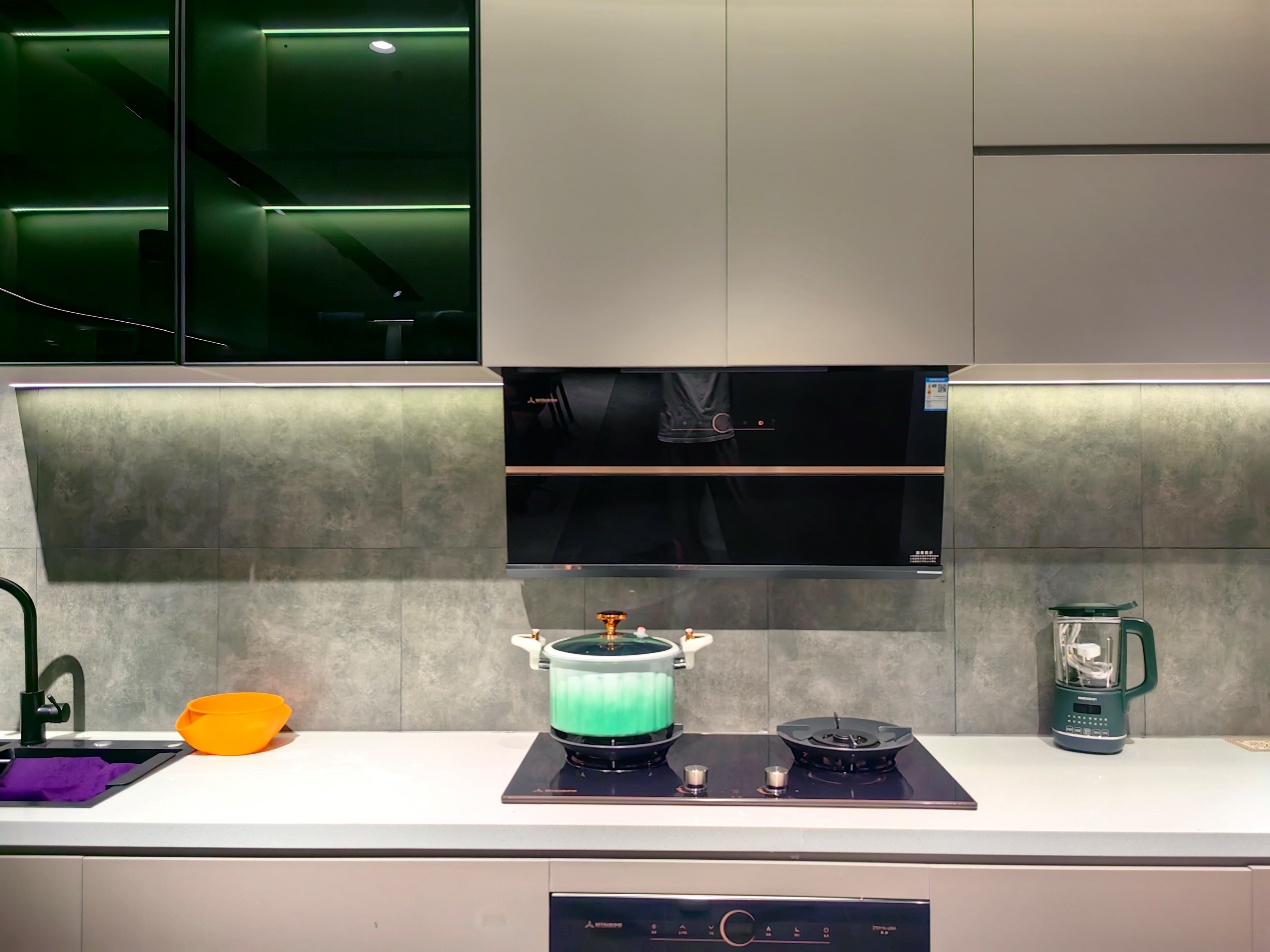 三菱轻工S10油烟机值得入手吗？产品评测详解