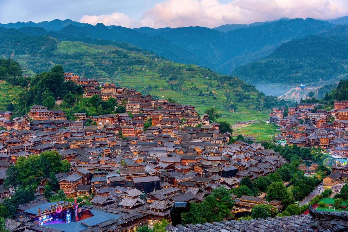 贵州交通为什么不发达的历史原因,贵州交通落后地区