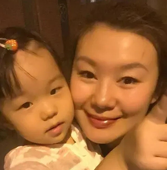 莫科周雅菲照顾王凡父母,八一女篮王凡死因详细