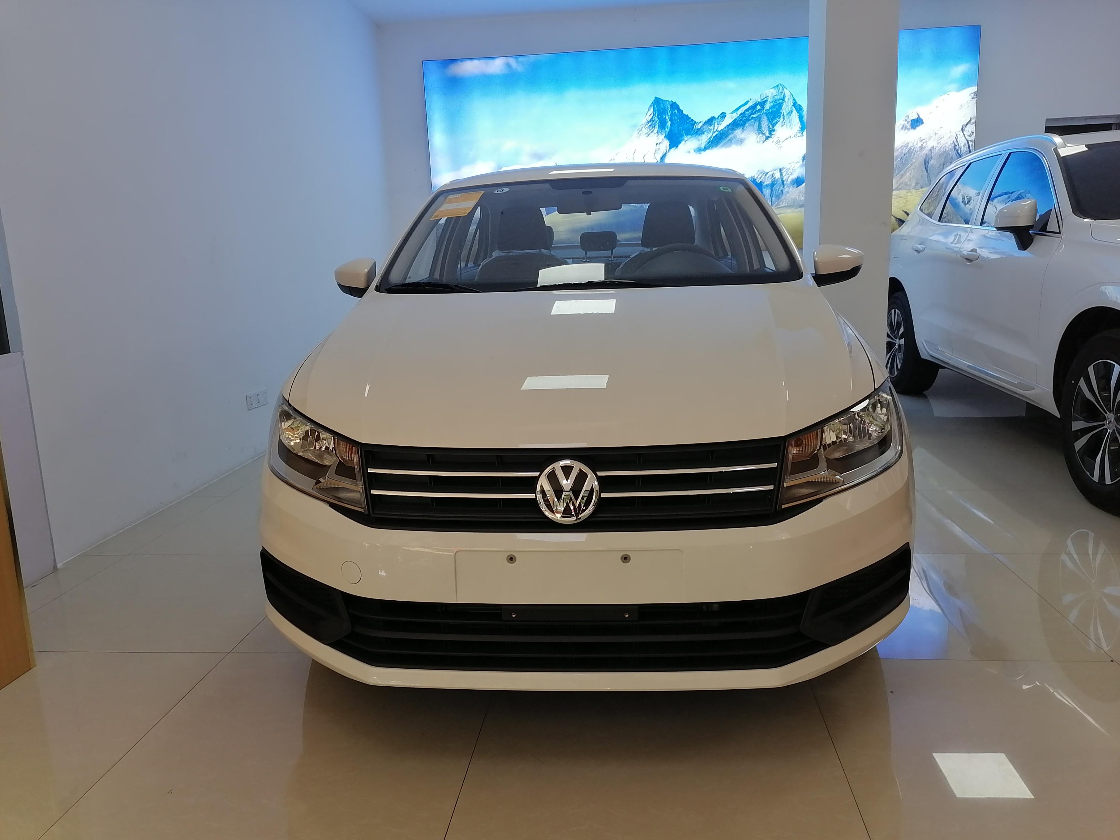 大众桑塔纳2024款自动豪华版测评,大众桑塔纳最老的一款高清图片