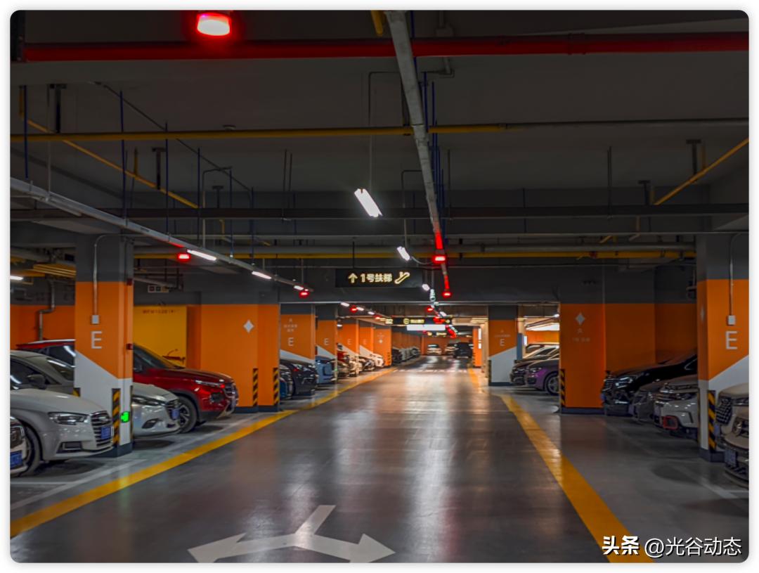 洪山万科广场人气怎么样,洪山万科广场最新视频