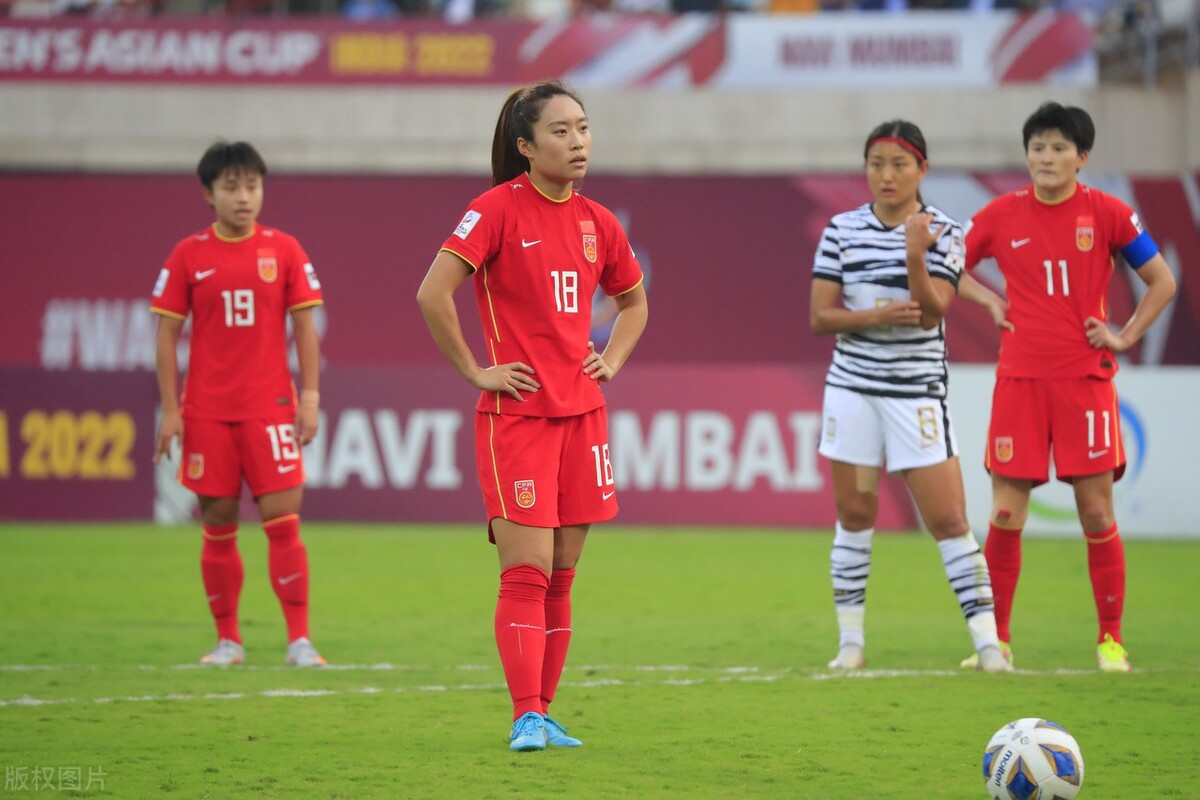 中国足球到底该不该被骂,中国足球为什么这么少人踢