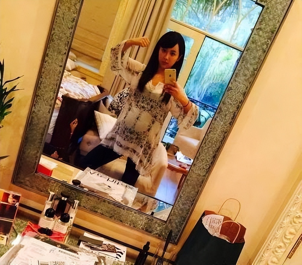 杨紫成顶流女星,杨紫算顶流艺人