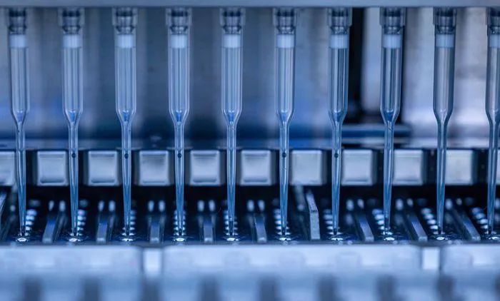 两大半导体巨头重组,两家公司合并估值