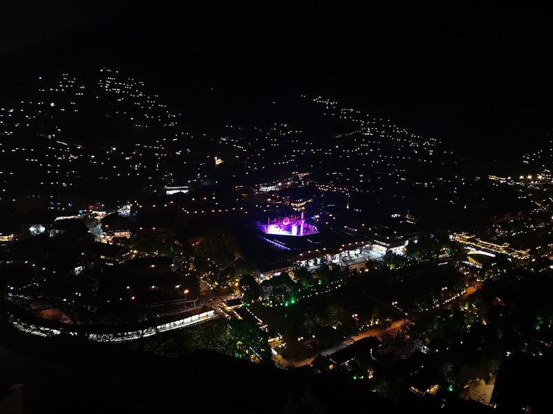 夏天贵州旅行攻略,贵州3-4天旅游攻略11月