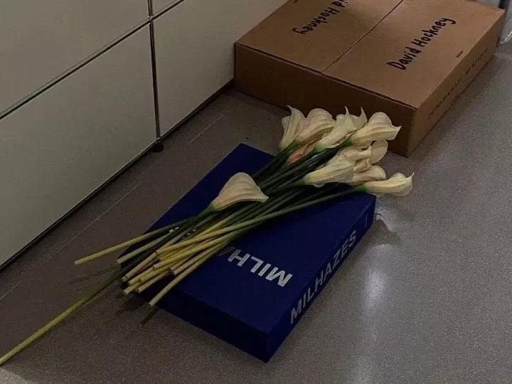 一眼被惊艳的高级文案个性签名,短又很惊艳的文案签名