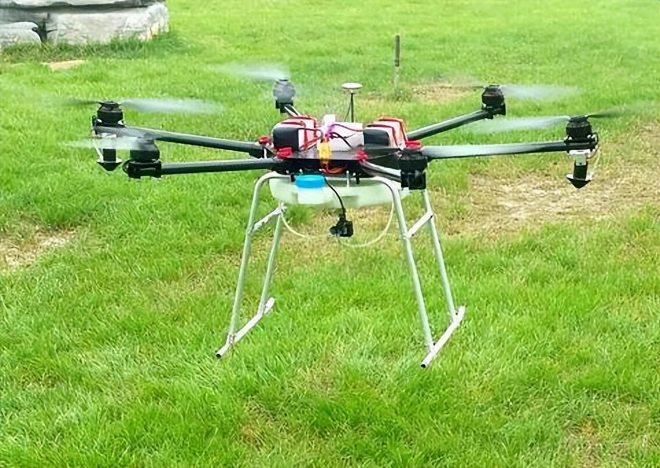 ai一分钟写高考作文考生沉默了,ai数字人首次挑战高考作文