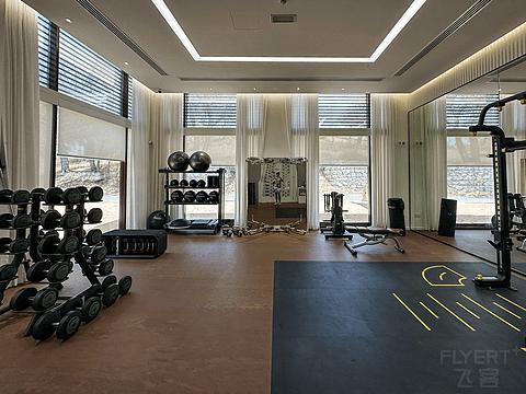 阿联酋丽思卡尔顿,阿联酋野奢帐篷