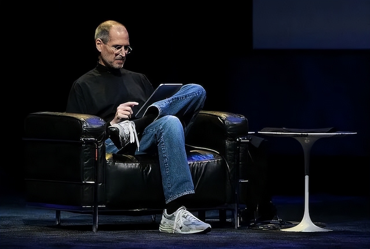 日本设计师三宅一生经典语录,日本建筑设计大师遗作