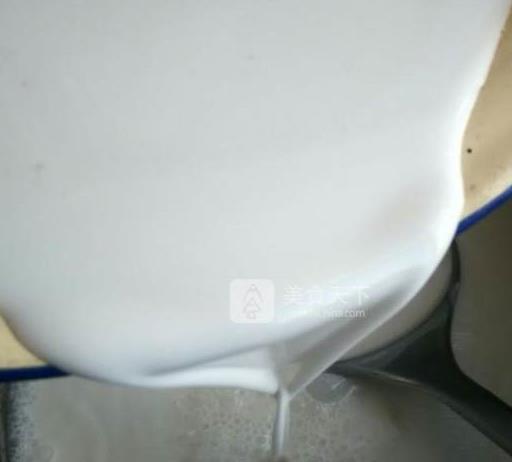 自制花生豆腐口感软嫩健康又美味,自制花生豆腐的视频教程