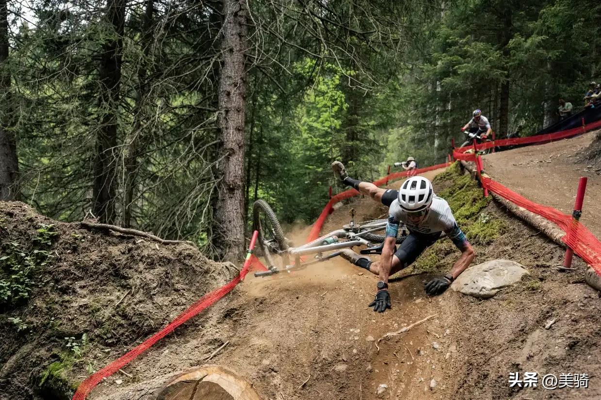 汽车事故处理的7个技巧,一般骑车摔伤怎么处理伤口