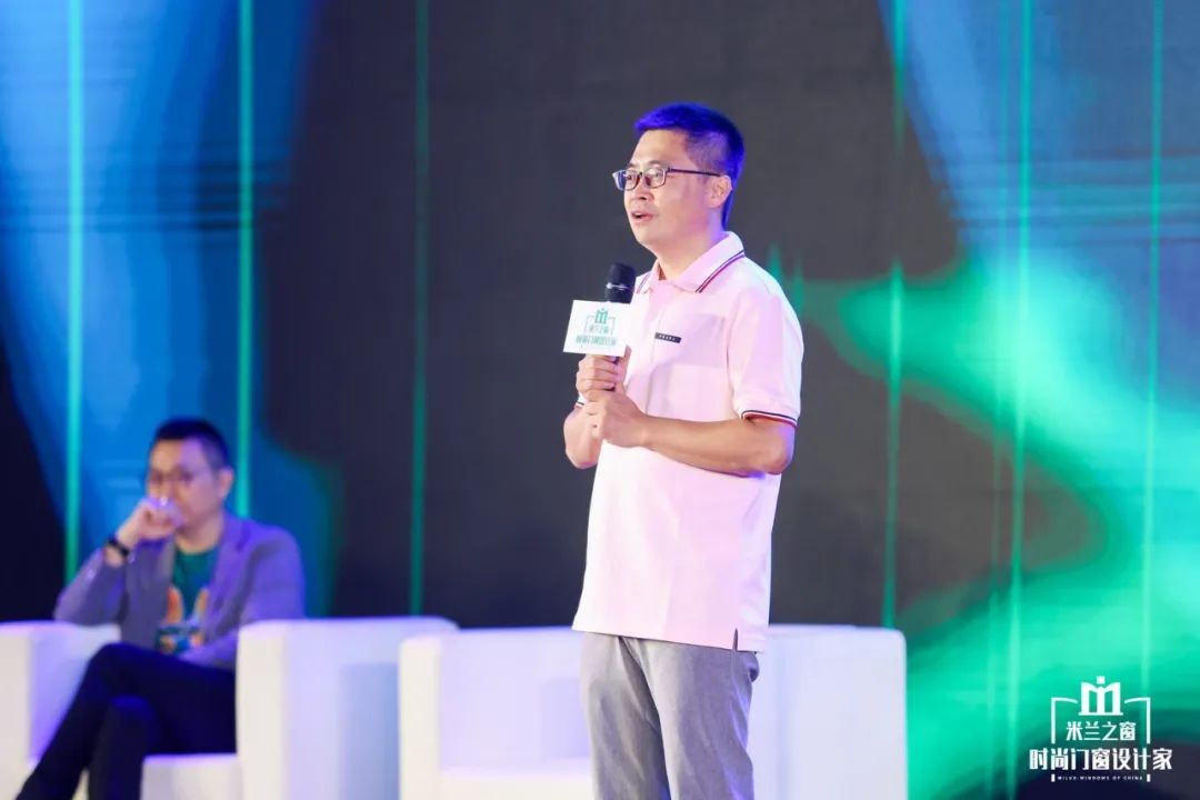 盛耀来袭惊鸿盛放｜米兰之窗2022时尚大赏璀璨收官