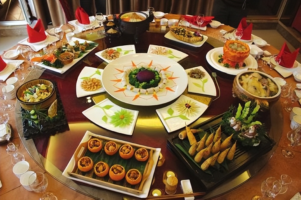 卧虎藏龙蜀南竹海取景地片段,蜀南竹海卧虎藏龙拍摄地放的音乐