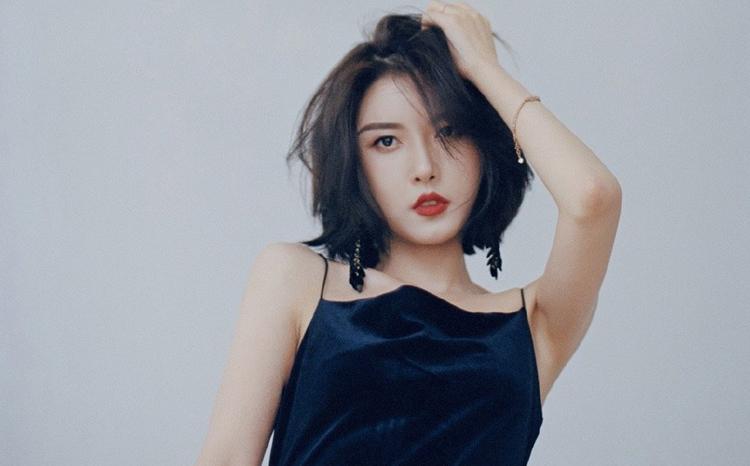 聂小雨身材苗条,聂小雨变身秀