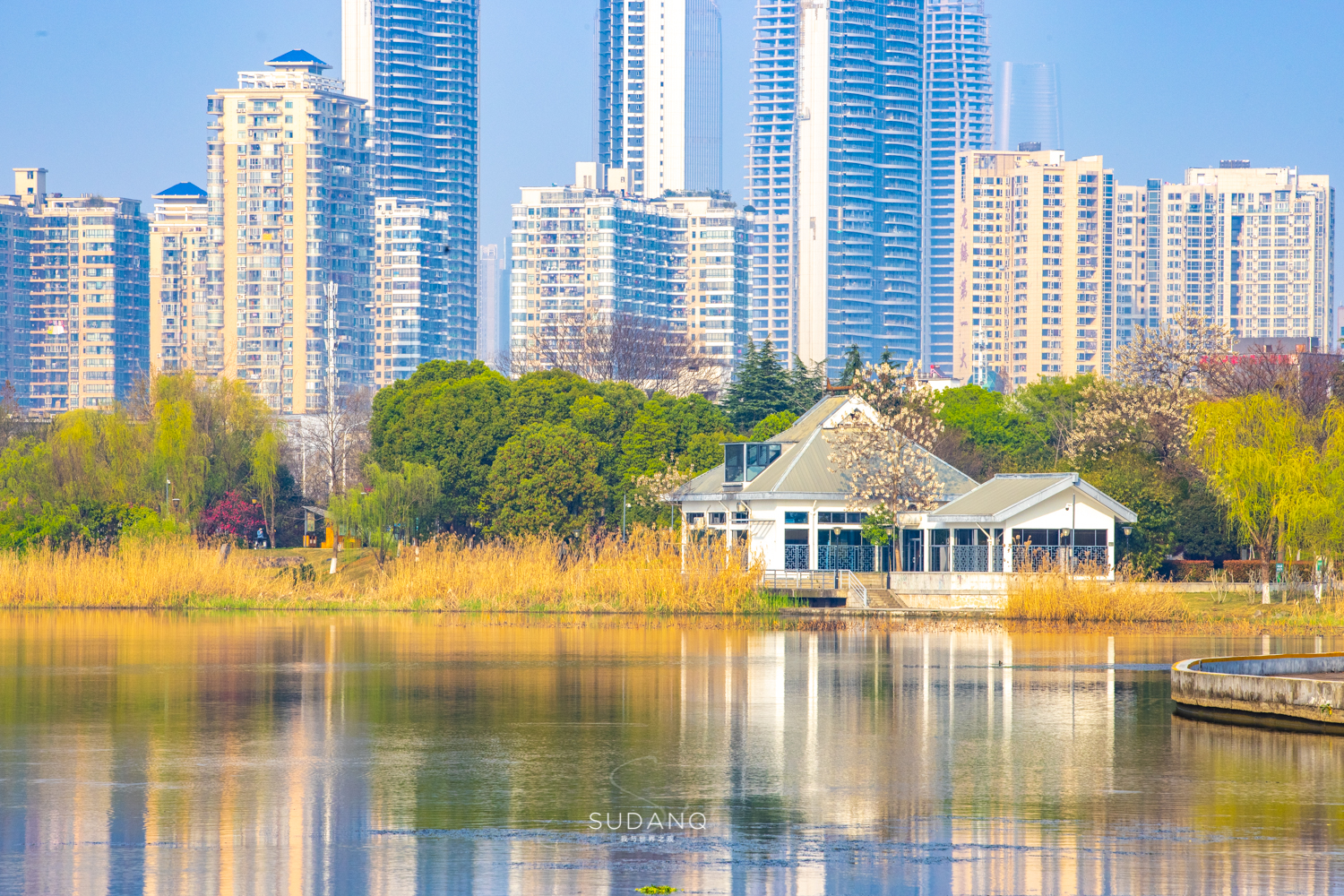 姝︽眽鏈堟箹鍏洯椋庢櫙,姝︽眽鏈堟箹鍏洯缇庢櫙