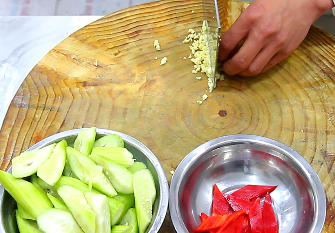 小满节气吃什么食物养生,小满时节适合吃什么蔬菜