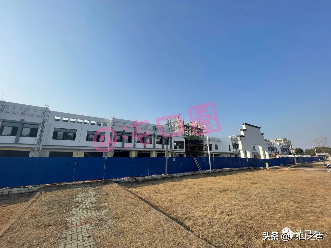 武汉汉南欧镇奥特莱斯,汉南欧镇奥特莱斯