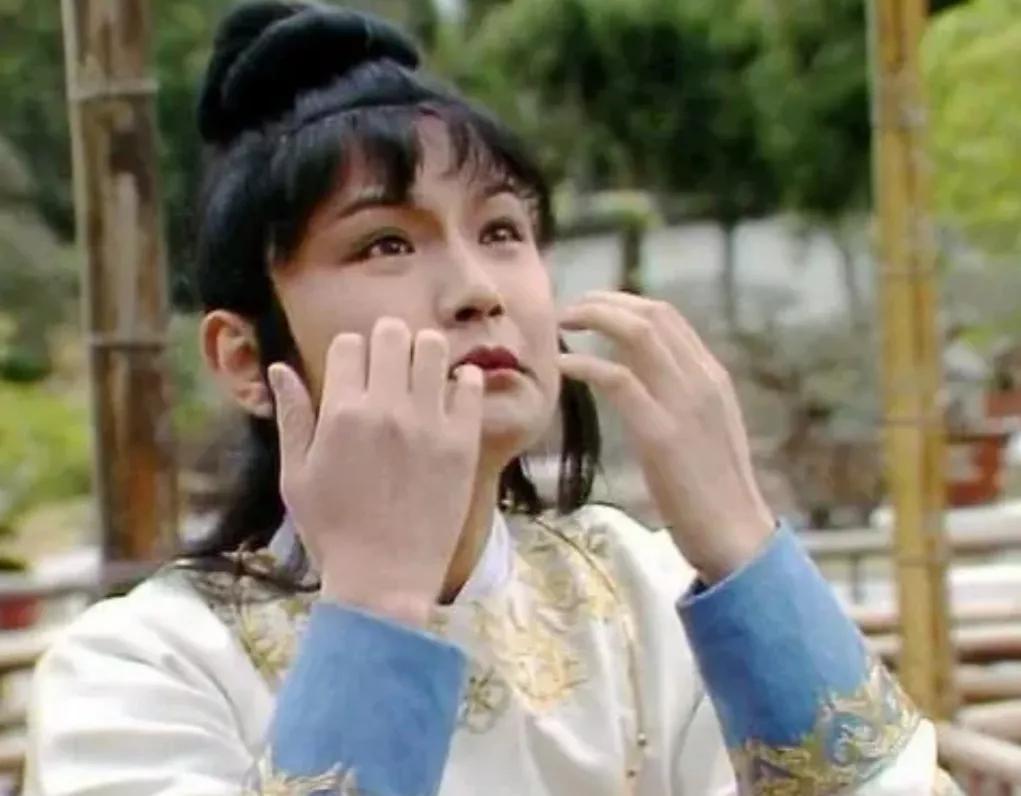 红楼梦第43回宝玉去水仙庵干什么,宝玉在水仙庵里给谁烧香