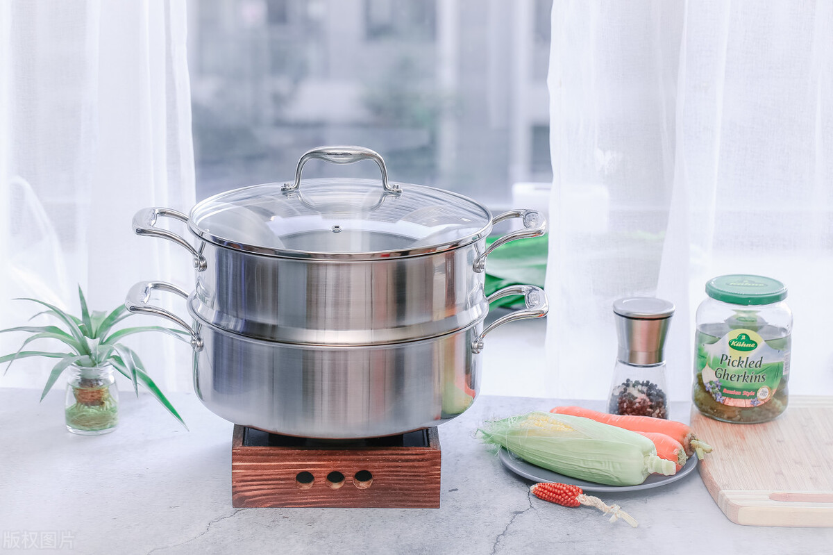 老式蒸锅不锈钢好还是铝合金好,老式蒸锅和电蒸锅哪个实用