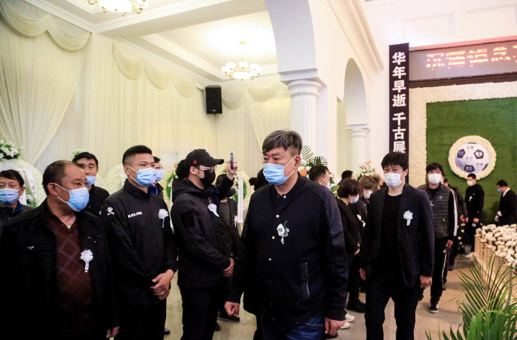 足坛因伤病陨落的球星,盘点足坛意外猝死的五个人