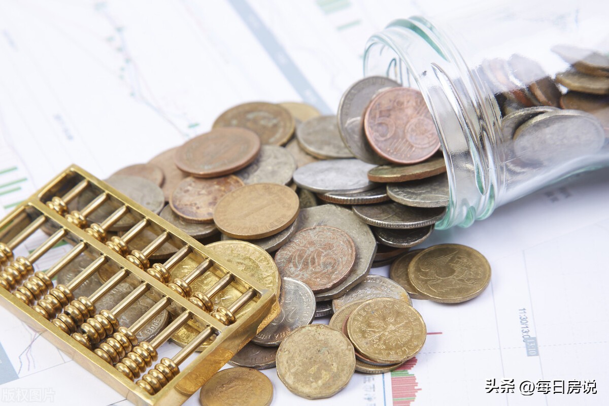 倒牛奶的原因视频,倒牛奶事件重现经济萧条的信号