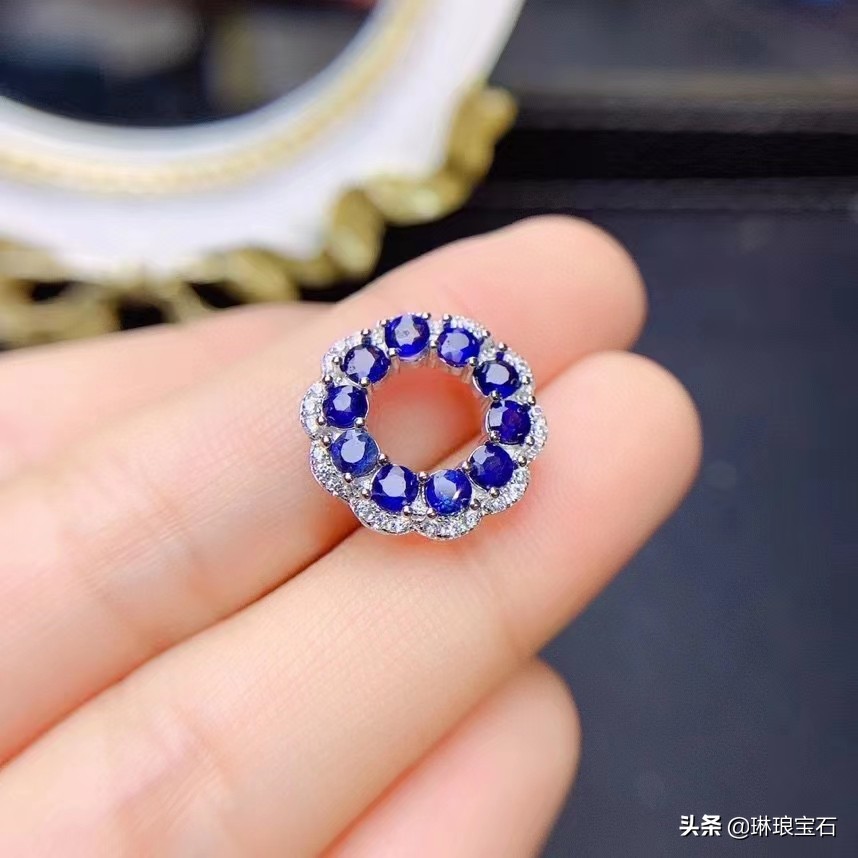 s925银天然红宝石耳扣珠宝,s925银红石榴石吊坠2880