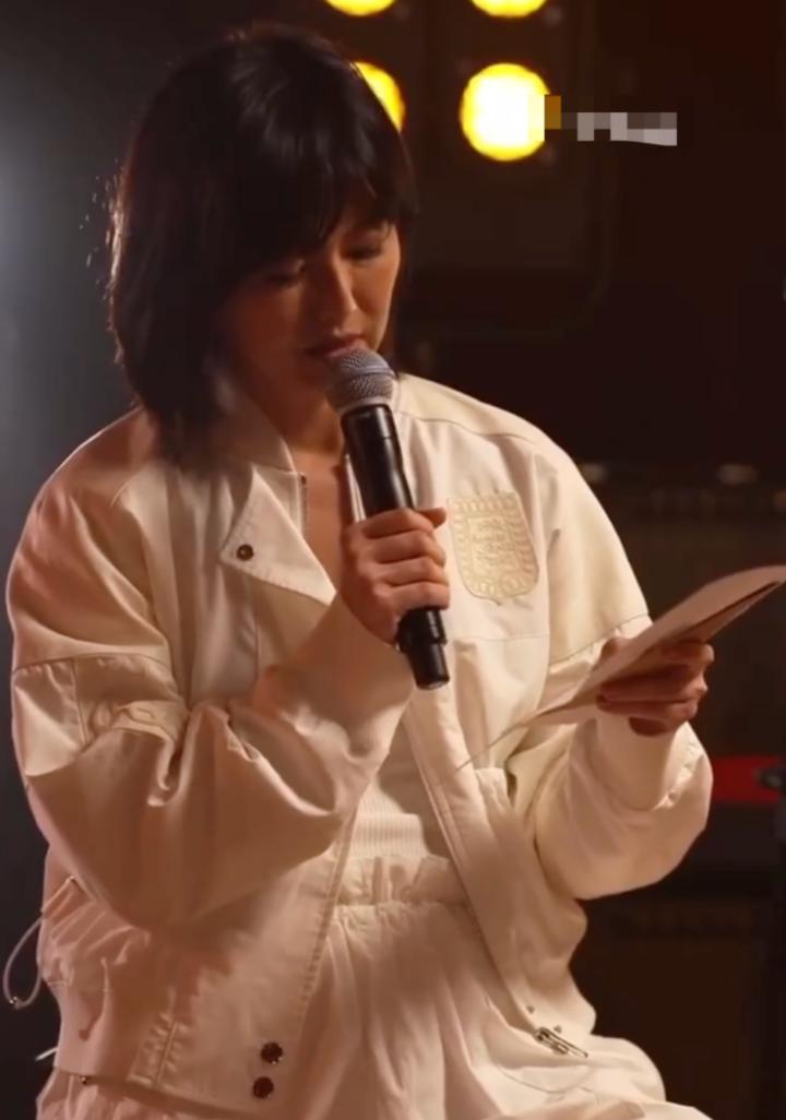 演唱会不老男神刘德华,刘德华至今无法超越的演唱会