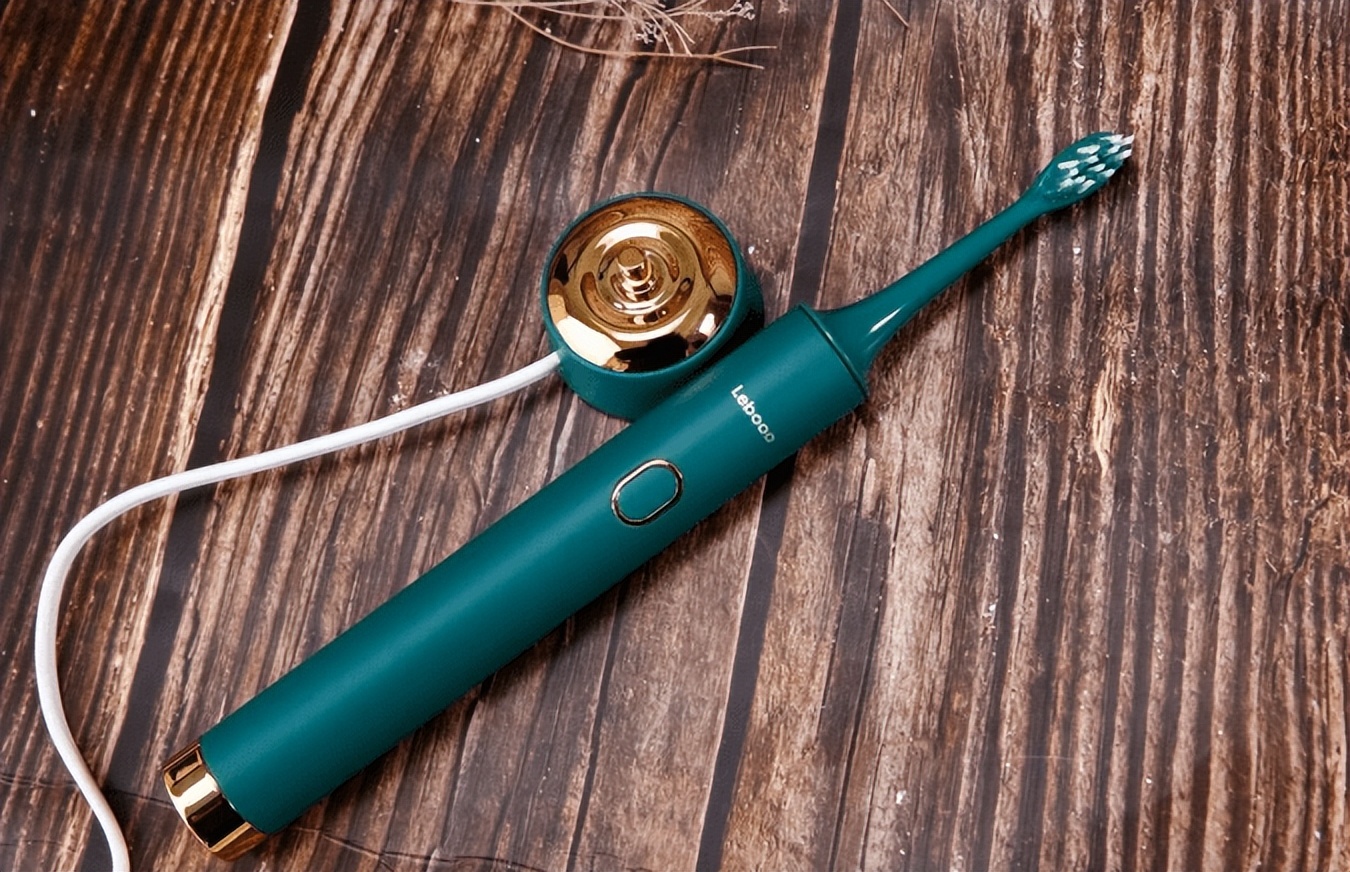 usmile电动牙刷p10和y10pro区别,usmile电动牙刷y20和y10pro怎么选